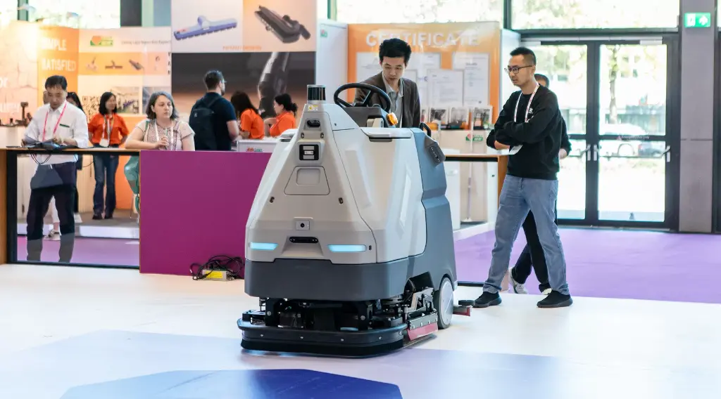 Titan 810 Powerbot Ph (2).webp